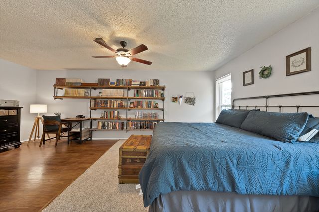 5405 Pineridge Drive, Arlington, TX 76016