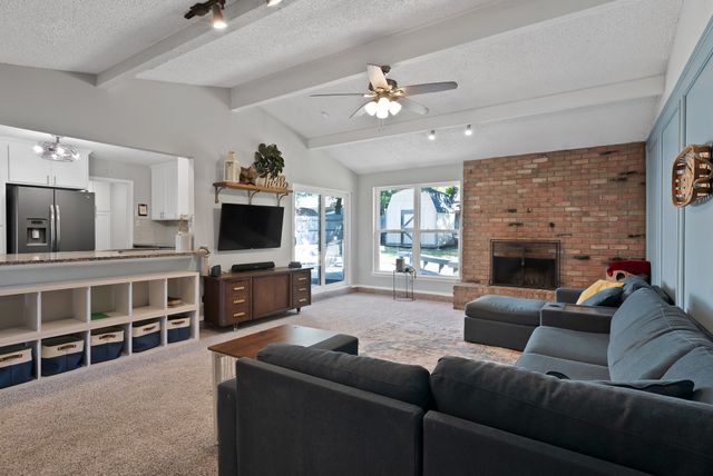 5405 Pineridge Drive, Arlington, TX 76016