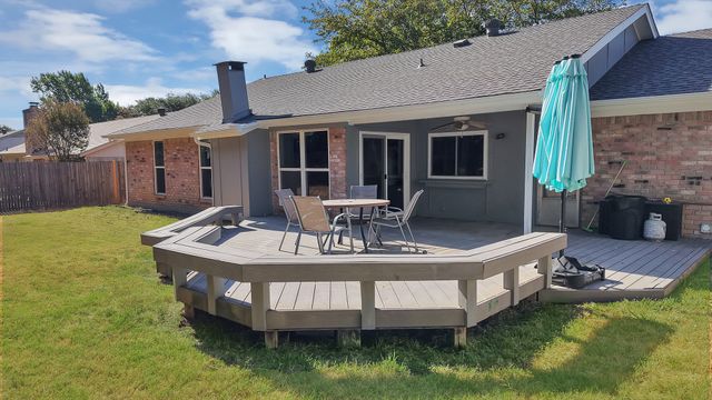 5405 Pineridge Drive, Arlington, TX 76016