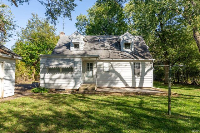 1219 W Westwood Drive, Goshen, IN 46526