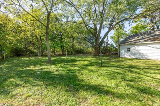 1219 W Westwood Drive, Goshen, IN 46526