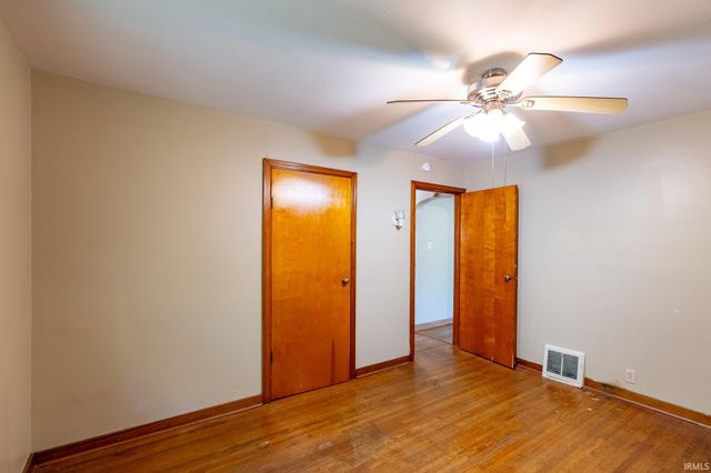 1219 W Westwood Drive, Goshen, IN 46526