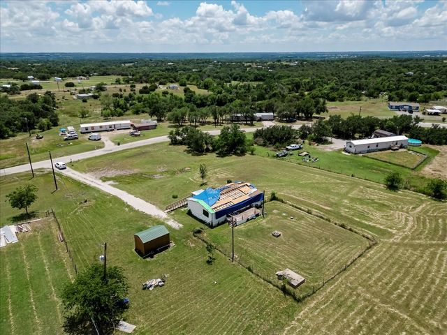 108 Lelon Lane, Springtown, TX 76082