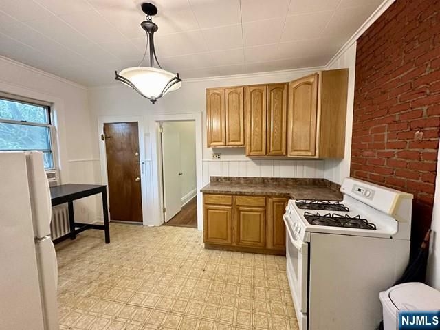 4-6 Swaine Place, West Orange, NJ 07052