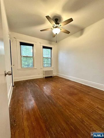 4-6 Swaine Place, West Orange, NJ 07052