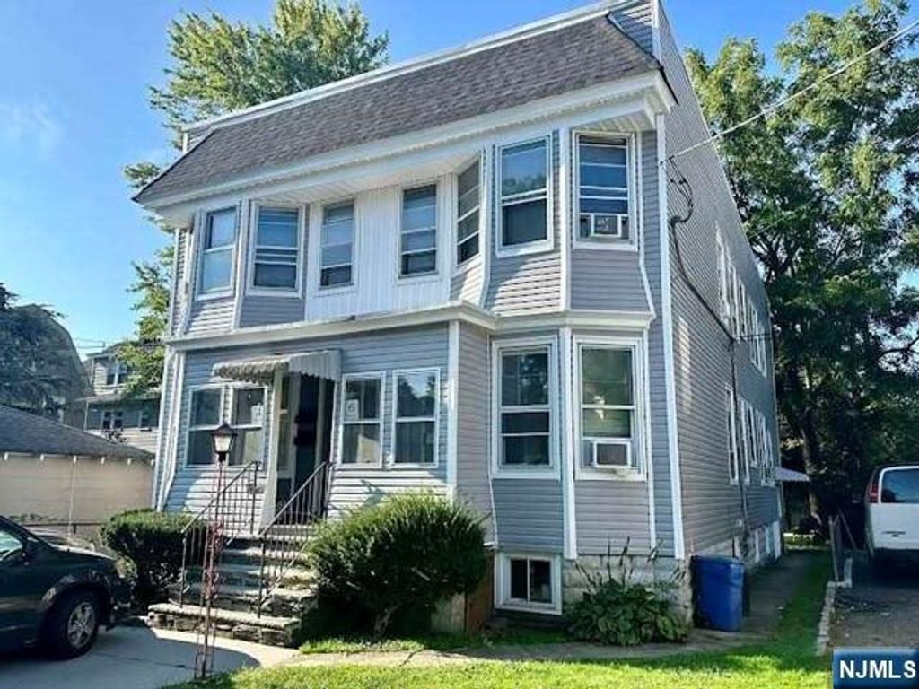 4-6 Swaine Place, West Orange, NJ 07052