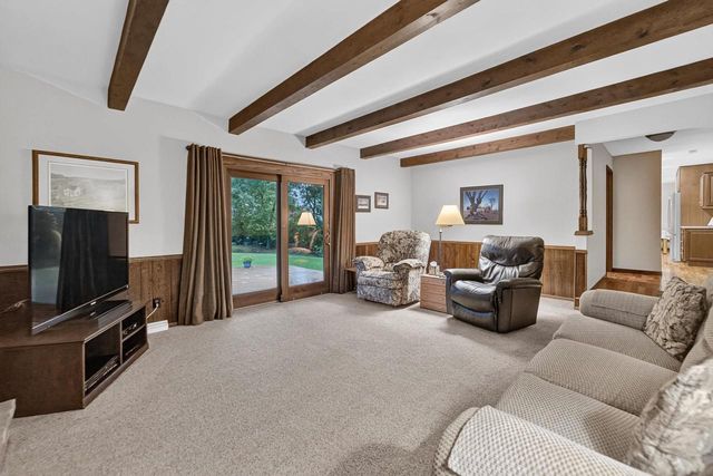 5800 Tall Oaks Road, Fitchburg, WI 53711