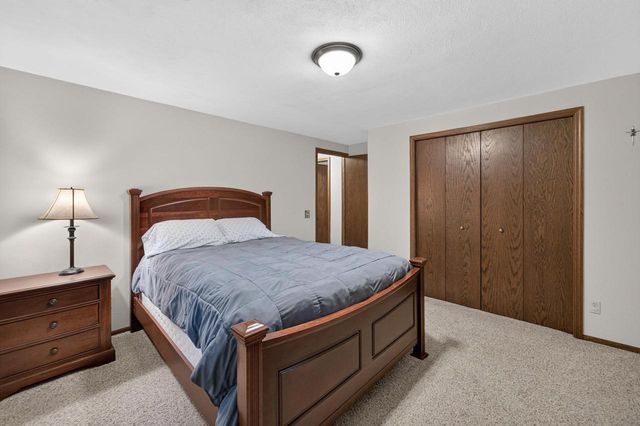 5800 Tall Oaks Road, Fitchburg, WI 53711