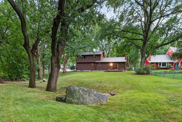 5800 Tall Oaks Road, Fitchburg, WI 53711