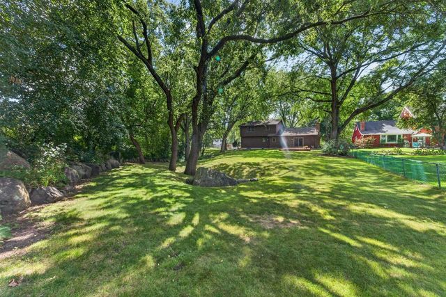 5800 Tall Oaks Road, Fitchburg, WI 53711
