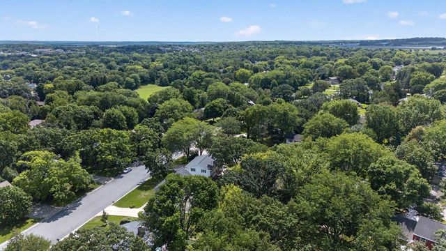 5800 Tall Oaks Road, Fitchburg, WI 53711