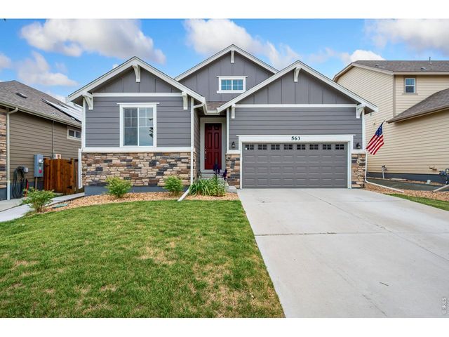 563 Country Rd, Berthoud, CO 80513