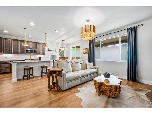 563 Country Rd, Berthoud, CO 80513