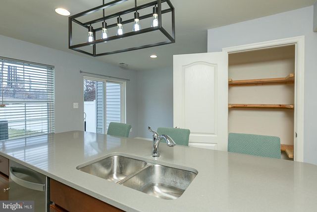 107 LOBLOLLY DR, Bunker Hill, WV 25413