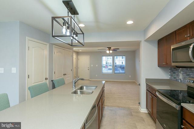 107 LOBLOLLY DR, Bunker Hill, WV 25413