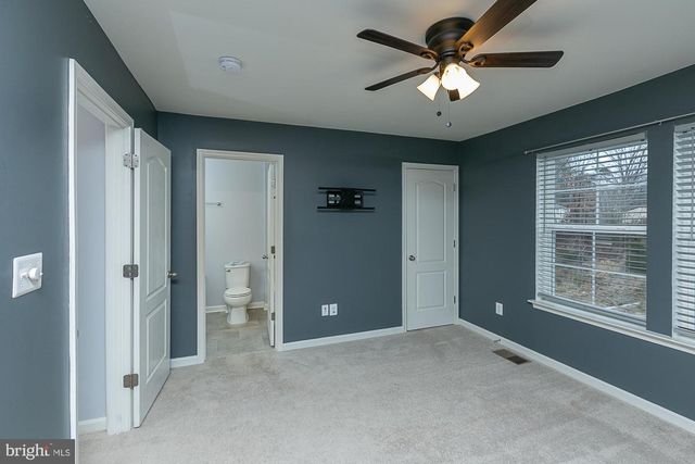 107 LOBLOLLY DR, Bunker Hill, WV 25413