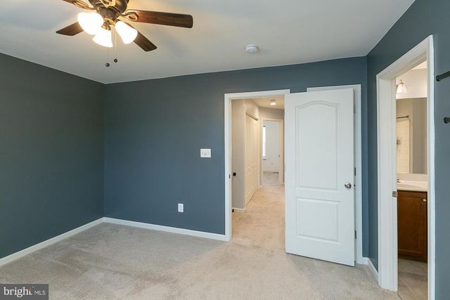 107 LOBLOLLY DR, Bunker Hill, WV 25413