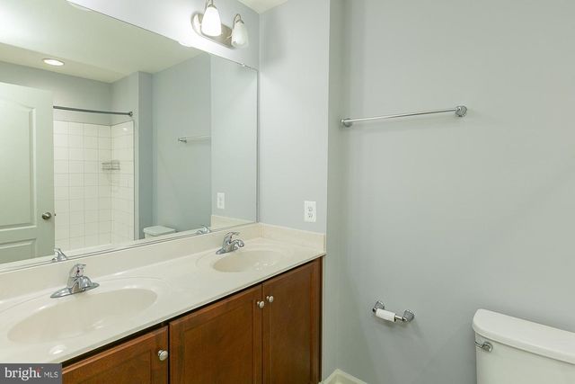 107 LOBLOLLY DR, Bunker Hill, WV 25413