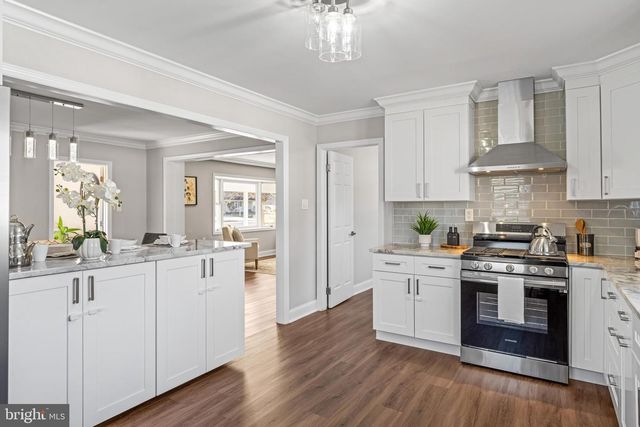 228 NICHOLSON RD, Mount Ephraim, NJ 08059