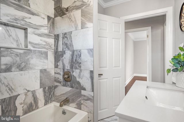 228 NICHOLSON RD, Mount Ephraim, NJ 08059