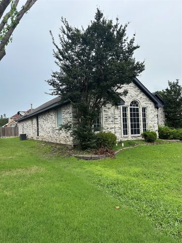 2604 Crystal Falls Drive, Mesquite, TX 75181