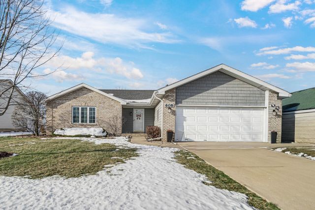 608 Sunflower Lane, Dyer, IN 46311