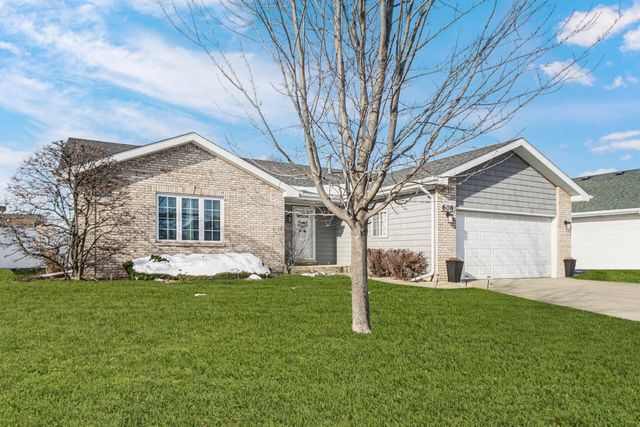 608 Sunflower Lane, Dyer, IN 46311