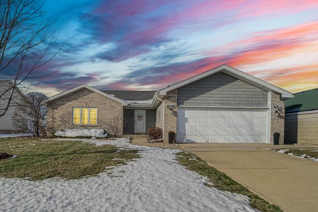 608 Sunflower Lane, Dyer, IN 46311