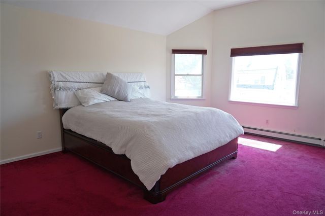 111 Fulton Avenue, Garden City Park, NY 11040