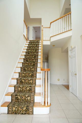 111 Fulton Avenue, Garden City Park, NY 11040