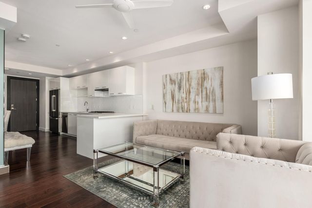 4422 N 75th Street 4006, Scottsdale, AZ 85251