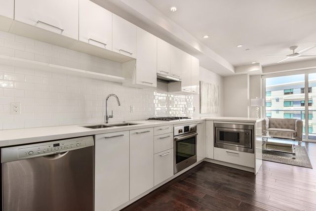 4422 N 75th Street 4006, Scottsdale, AZ 85251