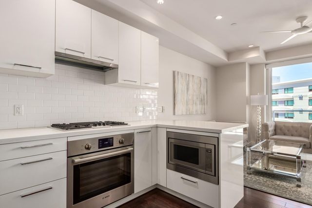4422 N 75th Street 4006, Scottsdale, AZ 85251