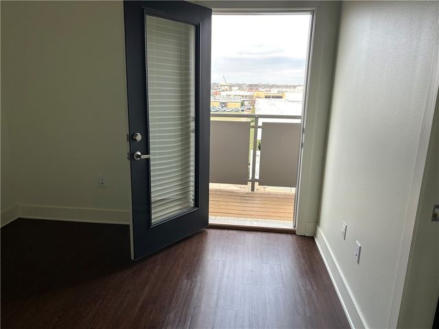 726 E Emma Avenue 306, Springdale, AR 72764