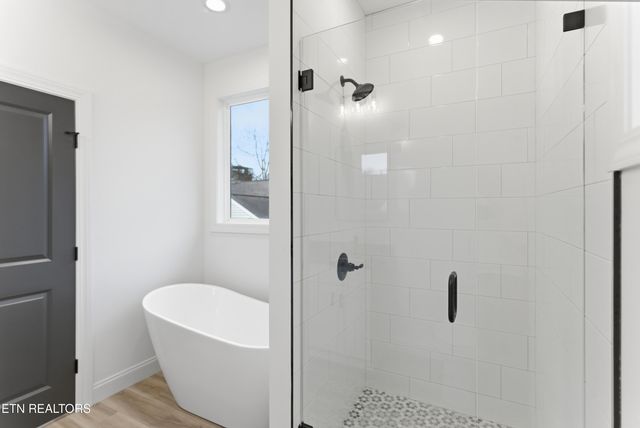 324 N Chilhowee Drive, Knoxville, TN 37914