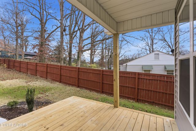 324 N Chilhowee Drive, Knoxville, TN 37914