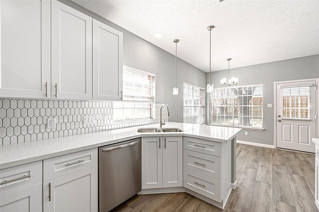 7907 Moncur Drive, Houston, TX 77095