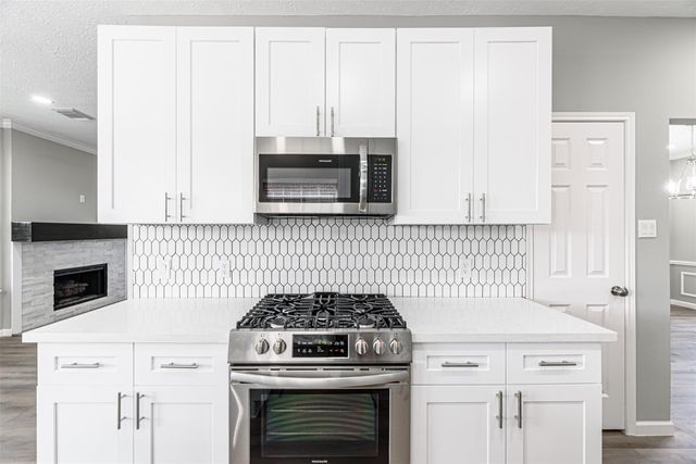 7907 Moncur Drive, Houston, TX 77095