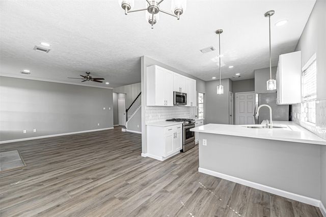 7907 Moncur Drive, Houston, TX 77095