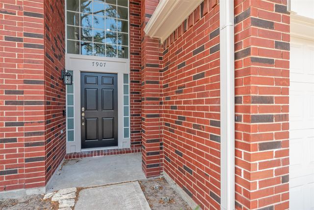 7907 Moncur Drive, Houston, TX 77095