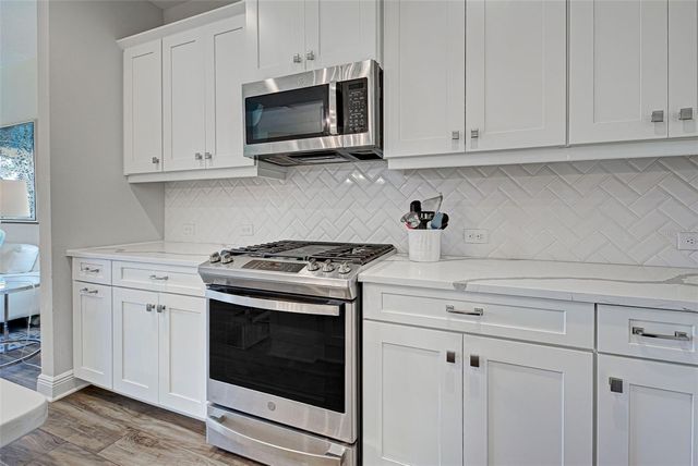 233 PALIDORO CIRCLE, Nokomis, FL 34275