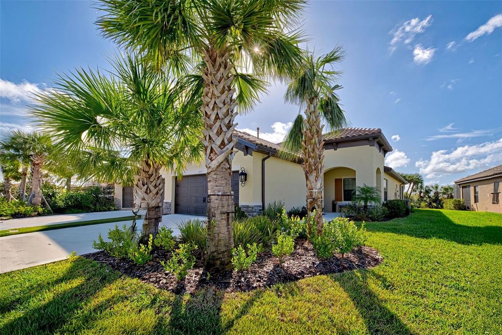 233 PALIDORO CIRCLE, Nokomis, FL 34275