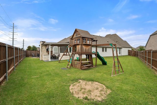 3700 Blue Stream Drive, Little Elm, TX 75068