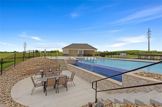 11425 Rye Drive, Kearney, MO 64060