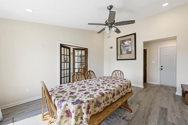 7134 N Tichigan ROAD, Waterford, WI 53185