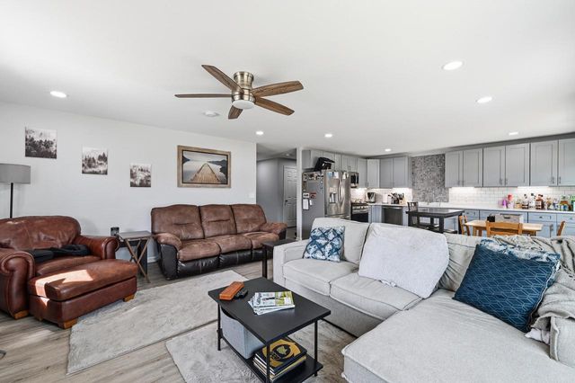 7134 N Tichigan ROAD, Waterford, WI 53185