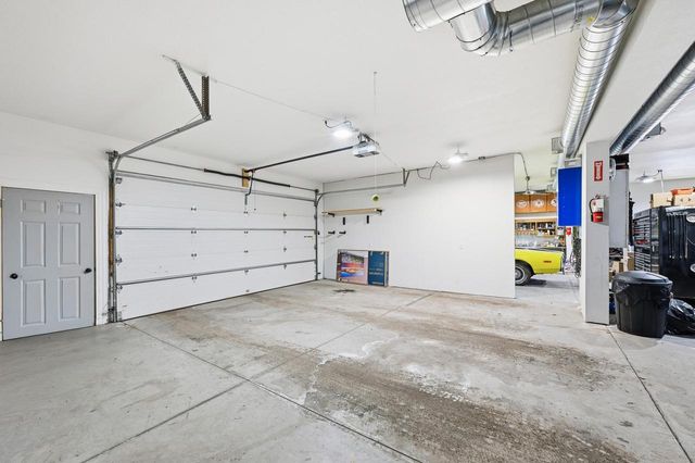 7134 N Tichigan ROAD, Waterford, WI 53185