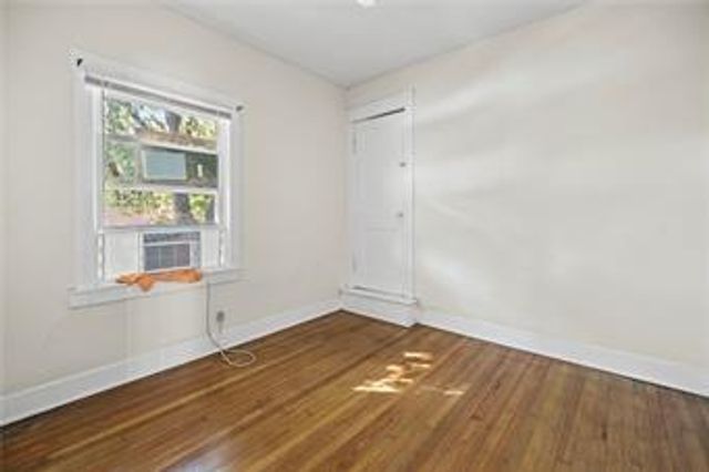4900 E 23rd Street, Kansas City, MO 64127