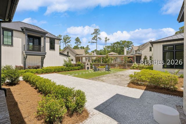 24 Butterweed Road, Bluffton, SC 29910