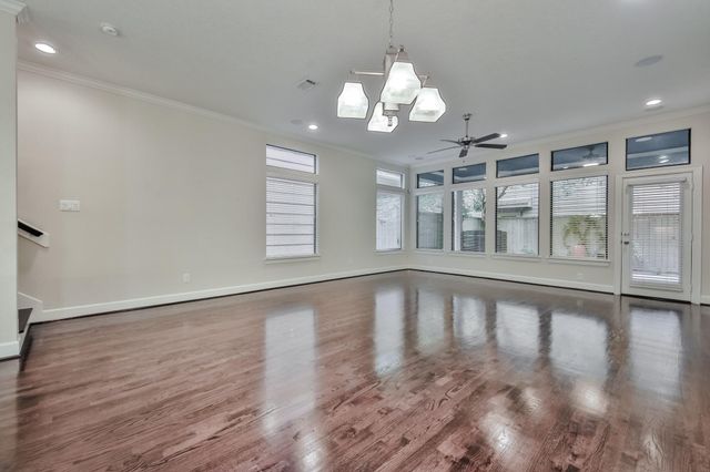 5337 Kansas Street D, Houston, TX 77007